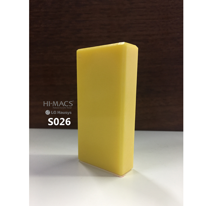  S026 Banana
